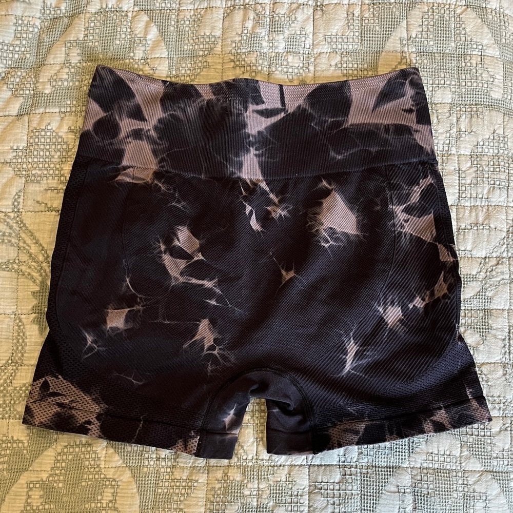 Women’s Workout Shorts - Black/Grey